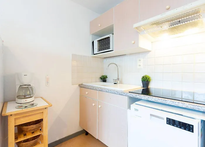 Calme Avec Jardin, 6 Pers, Pres Du Centre Et Des Pistes - Saint-lary Village - Fr-1-296-173